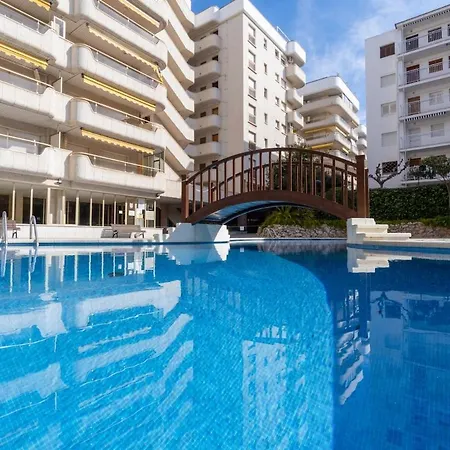 Salou Penthouse Apt With Pool & Beach - Ac - Wifi Apartment