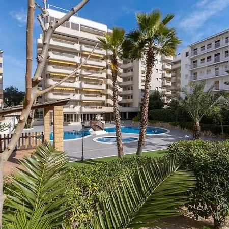 Salou Penthouse Apt With Pool & Beach - Ac - Wifi Apartment