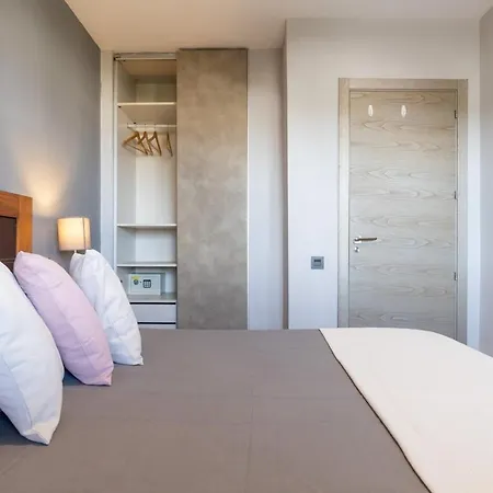Penthouse With Pool & - Ac - Wifi * סאלו